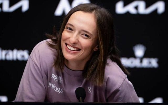 シフィオンテク、生涯グランドスラムへ残る最後のピース。シドニーでの課題を糧に全豪初制覇を狙う[全豪オープン]