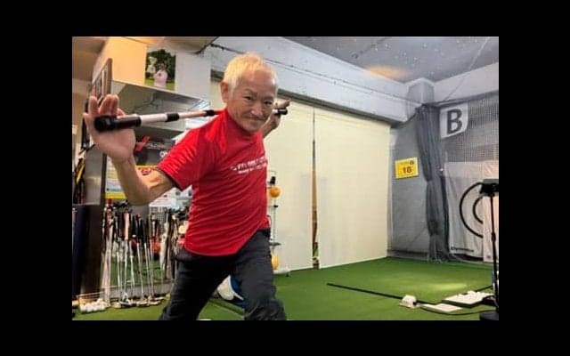 【ゴルフ】飛距離アップのための骨盤回旋トレーニング