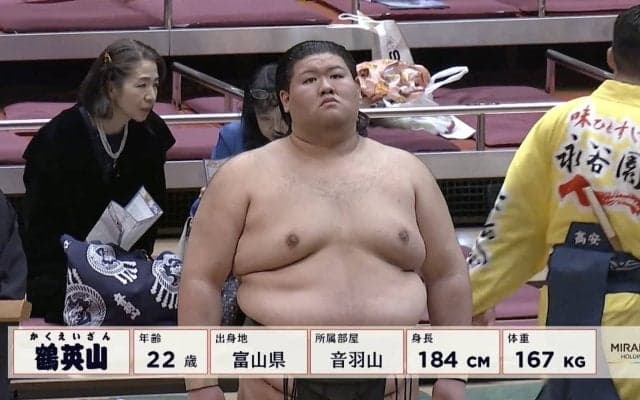 身長184センチ体重167キロ巨体力士と対峙した“極細”力士「ほっそ！」体格差に仰天「相撲ってスゴい」