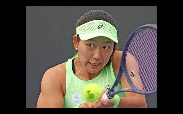  内島萌夏 完勝で全豪OP初戦突破 