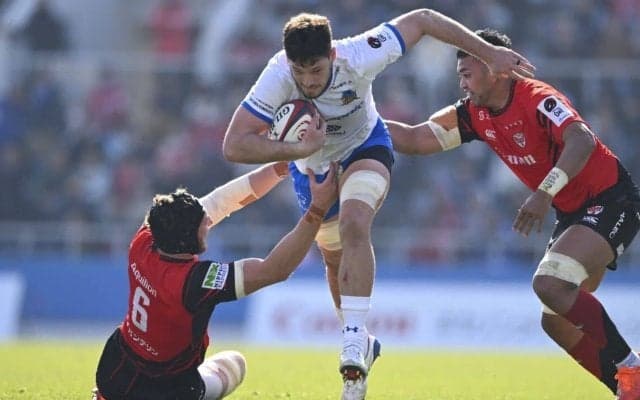 言葉は少なく、信頼は厚く。背番号5の存在感