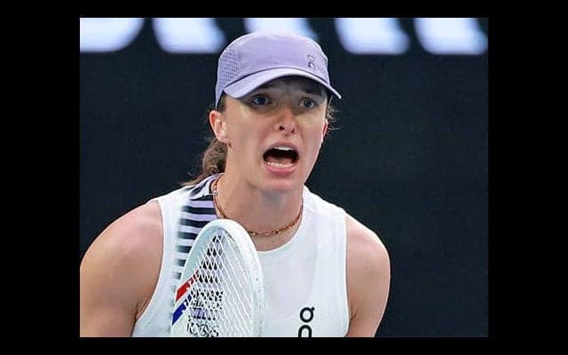  世界2位 ストレート勝ちで初戦突破 