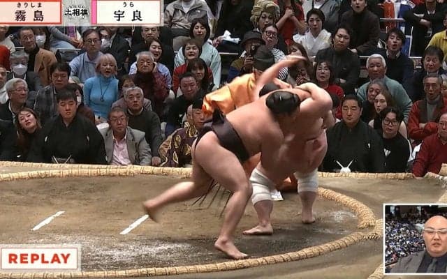 「何ですかね今の決まり手」宇良、“謎すぎる”負け方に決まり手係の親方も困惑