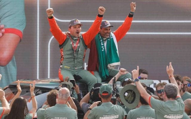 ダカール2026：ナッサー・アル‐アティヤがダチア・サンドライダーに初勝利を献上