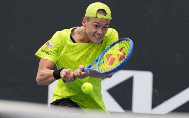 坂本怜、3時間51分の死闘の末に惜敗…最終セットで痙攣に見舞われグランドスラム本戦初白星ならず[全豪オープン]