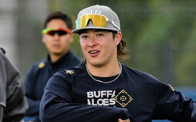 吉田輝星の“唸る直球”に騒然　TJ手術から約1年…復活気配にファン感涙「順調で嬉しい！」