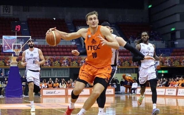 B2静岡がティム・シュナイダーとの契約を解除…ドイツ代表経験をもつ205センチのPF