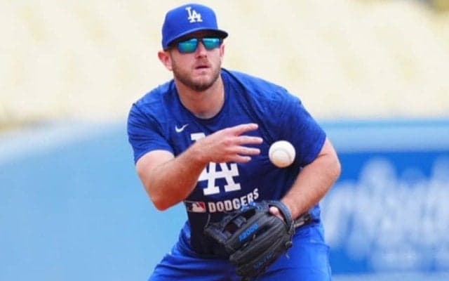 実は大谷と一緒にいたド軍同僚　“記念すべき発表”前に発見され話題「もう始めてるのか」