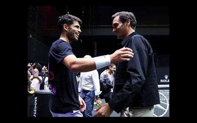  フェデラーとゴルフ 所作に驚嘆 