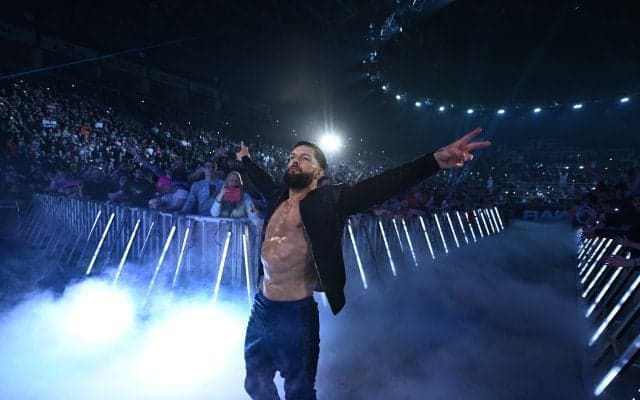 “悪役”のはずが温かすぎる…かつて日本でも活躍したトップヒールが母国凱旋→祖母と笑顔の2ショットにファンもホロリ