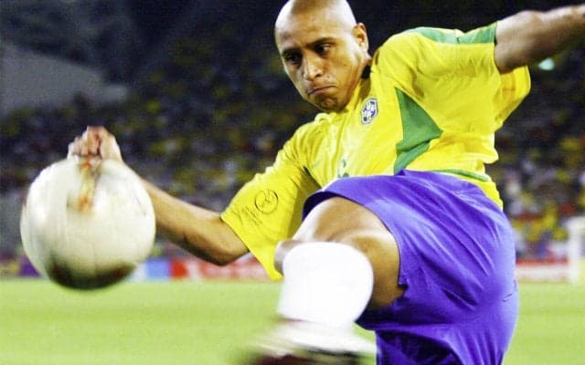 【欧州サッカー】ロベルト・カルロスの左足は「規格外」　引退して10年以上...いまだ「ロベカル二世」は現れず