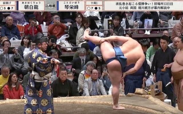 大相撲初場所で「芸術的な四股」が話題 「お客様も注目しています」「巡業の時も良い四股踏んでいました」館内どよめき