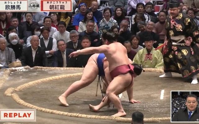 「なんだ？」「珍しいですね」190センチの巨漢力士、唐突な決着にファン困惑「何かしたわけではなかったが妥当」境川親方も納得の“珍決まり手”