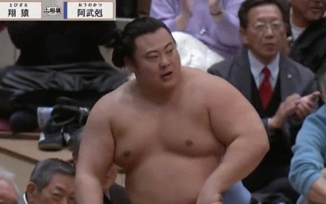 「手品みたいだ」元若乃花、翔猿の“右手を使った超絶妙技を種明かし” 赤裸々解説に相撲ファン興奮「お兄ちゃんさすが過ぎますわ」
