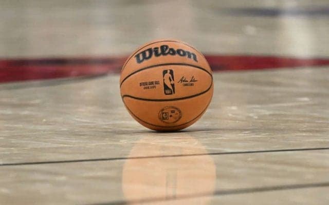 ウルブズ対ウォリアーズ戦が延期へ…移民摘発強化で市民との対立激化、死亡事件に発展