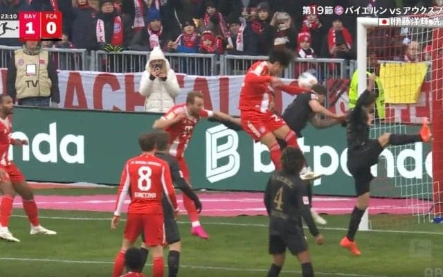 スタジアム騒然！ 伊藤洋輝、衝撃の“豪快ヘッド弾”「打点高すぎ！」驚異のジャンプ力→194センチDFの上から叩きつける「完璧だな」「上手すぎやろ」 