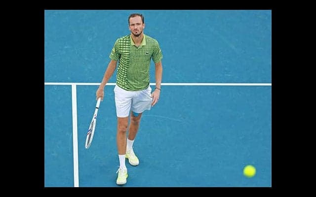  メド 全豪OPで天敵の20歳に完敗 