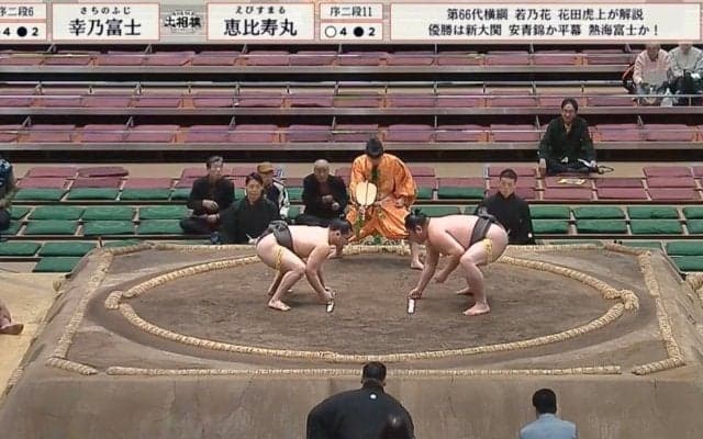 “俳優顔“の19歳力士に熱視線「横顔に恋した」「綺麗な顔だね」切れ長の目がキリリ