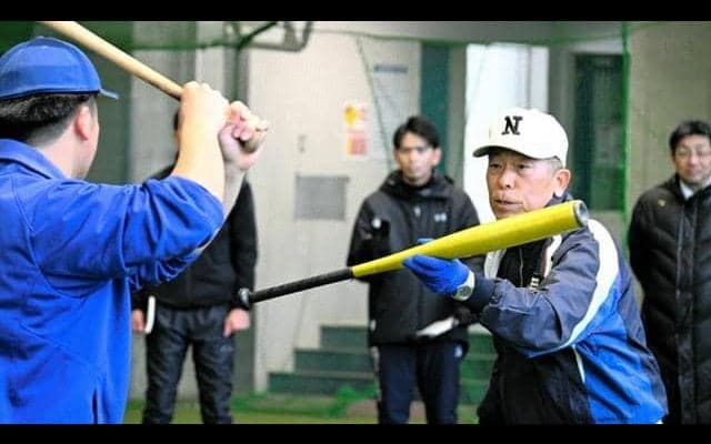 高校日本代表の小倉前監督「いい顔をして練習を」　野球の指導者講習