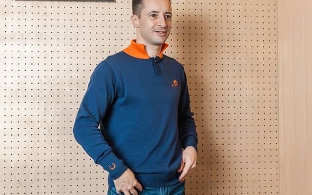 「CL by C.ルメール」が午年にちなんだ新コレクション2種を発表