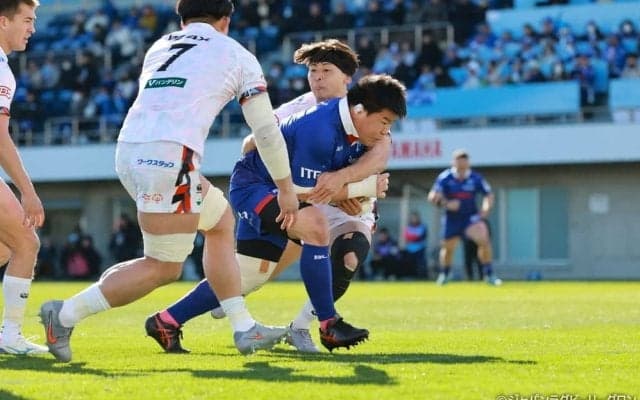 【ハイライト動画あり】4連続トライで圧倒した静岡ブルーレヴズ。 トヨタVは後半の追い上げ実らず。