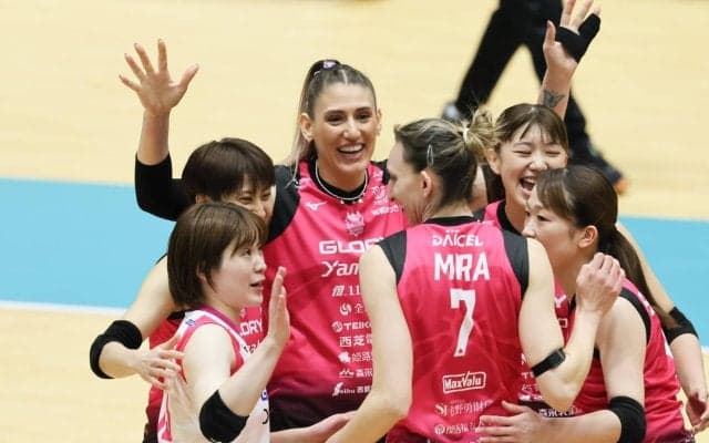 SVリーグ女子　姫路が埼玉上尾に連勝　AstemoがNEC川崎とのフルセットを制して連敗ストップ