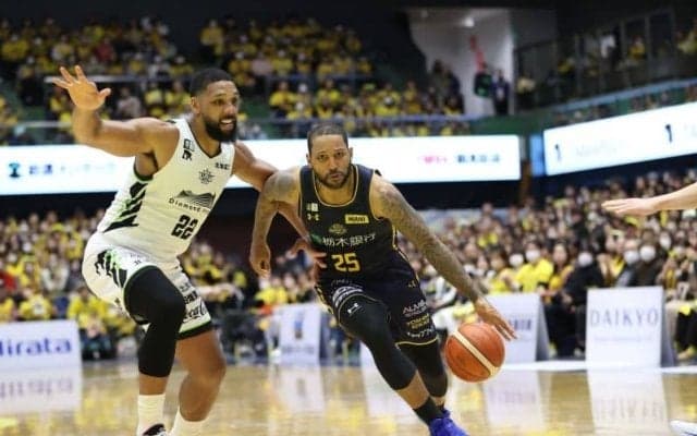 【1月25日のB1試合結果】両地区熾烈な順位争い続く…宇都宮はOTで首位攻防戦を制す、名古屋Dは長崎に肉薄