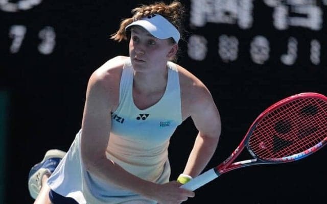 ルバキナ、高速サーブと32本のウィナーで世界21位を圧倒！3年ぶりの8強進出[全豪オープン]