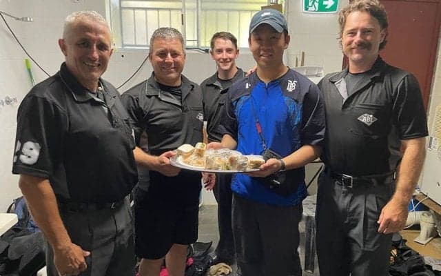 DeNAが豪州で行った新たな取り組み　徹夜で100人分仕込み…日本食を振る舞ったワケ