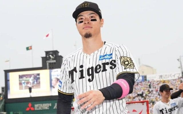 阪神の特別ユニに「やられた」　“漆黒＆王者の印”…虎党ベタ惚れ「一番カッコいい」