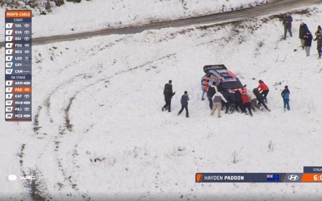 動け動け！世界最速ラリーカー、雪の斜面へ転落も“人力で”救出 「最高だ」「よくやった」粋な脱出劇にネットで称賛