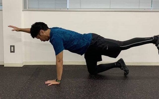 スポーツトレーナー直伝！「腰痛改善エクササイズ」