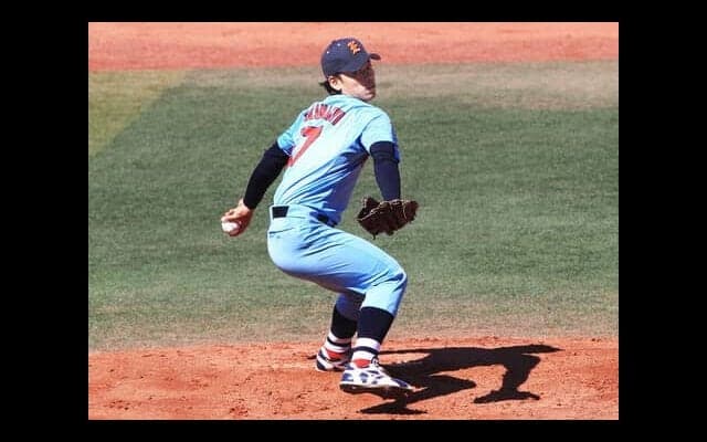 【なんで私がプロ野球選手に⁉︎】イップス、制球難、ベンチ外...ドラフトまで４カ月、高梨雄平は突然サイドスロー転向を決めた