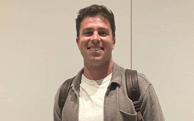 MLB162登板の新助っ人が家族と来日「とても興奮」　ロッテ5選手が続々…198cm左腕も