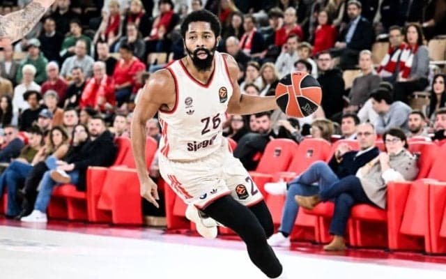 ユーロリーグを経てFAのディンウィディー、NBA復帰へ意欲「ロケッツに行きたい」