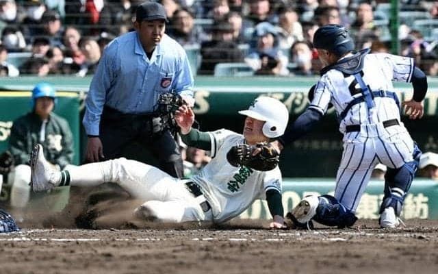 リプレー検証初体験の審判が学んだ3つの教訓　見る側も持ちたい意識