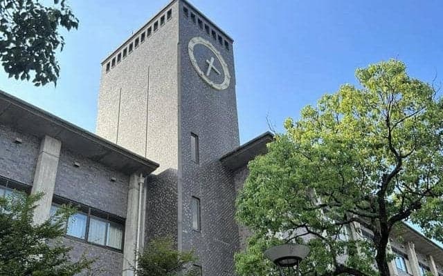 立命館大アメフト部監督、不適切指導で活動停止　甲子園ボウル連覇