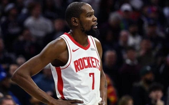 ロケッツのケビン・デュラントがシーズン通算3ポイント成功数で歴代トップ10入り