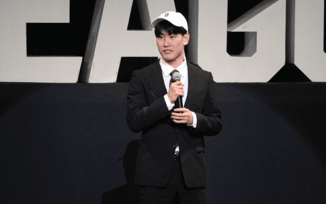 Bドラフト全体5位指名の岩屋頼…早稲田大主将「不安より期待を大きく持って秋田に行きたい」