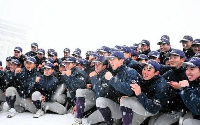 4季連続で甲子園出場の花巻東　「一戦必勝」で日本一へ