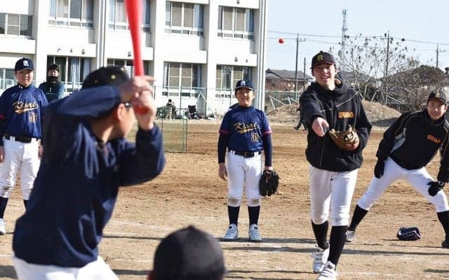 高校生が手作りで“200人超集客”　小学生も満足…「大人が仕切らない」野球教室の魅力