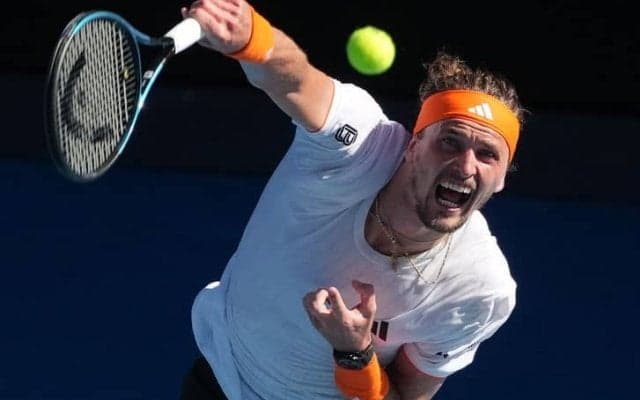 「あのセットを取っていれば」ズベレフ、5時間27分の死闘の末に散る。悔いは最終セットにあらず[全豪オープン]