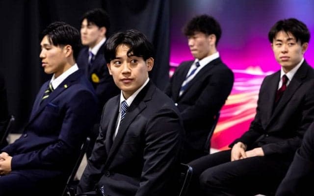 ドラフト来場も指名漏れ…日体大・月岡熙「厳しい世界なんだな」Bプレミア以外のオファー待つ