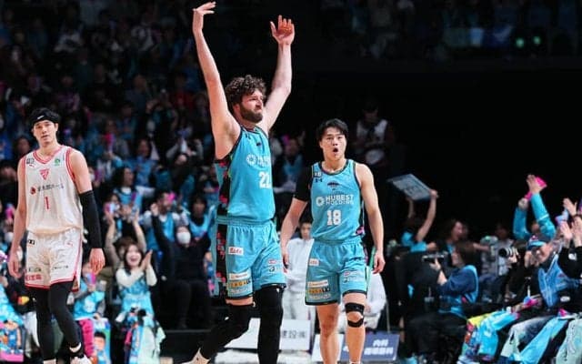 前半26得点の佐賀、後半57得点で千葉Jに大逆転勝利… グローヴス22得点、特別指定・轟琉維も10得点