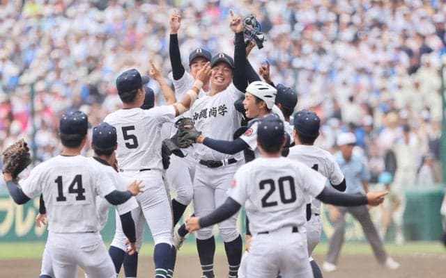 【メンバー紹介】盤石な夏甲子園Ｖ投手コンビが君臨する沖縄尚学、打線からのヒーロー誕生に期待