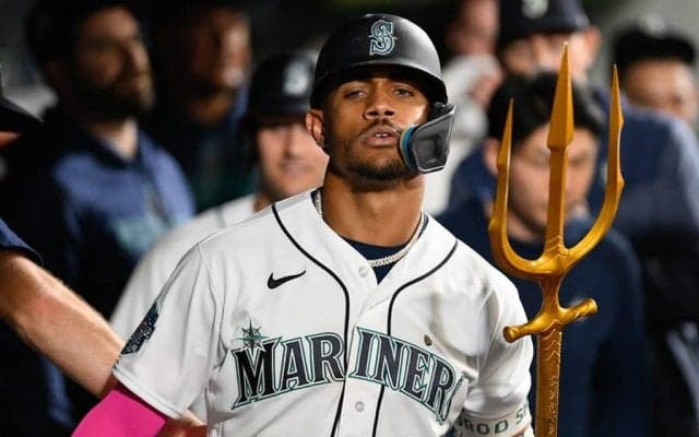 「最高であり最悪」　720億円男の参戦で揃ったピース…溢れる絶望と歓喜の声「えぐすぎ」