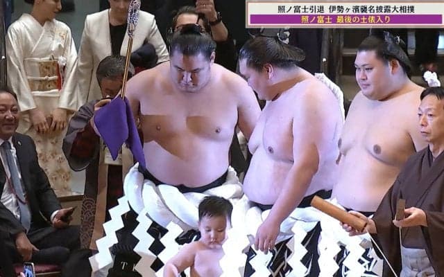 「さすが豊昇龍」照ノ富士、最後の土俵入りで豊昇龍の“所作”に熱視線 称賛を浴びた“さすが”な一コマ