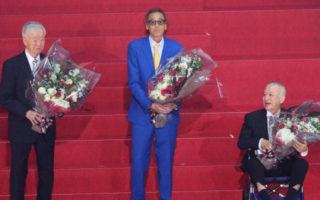 【Ｊリーグ】セルジオ越後が振り返る「チェアマン特別賞」受賞「忖度の賞だね（笑）。でも、忘れられない日になりました」