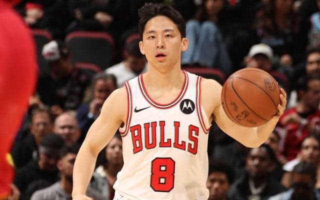 ブルズの河村勇輝、ヒート戦で待望の今季初出場！…アシスト＆3Pで存在感発揮