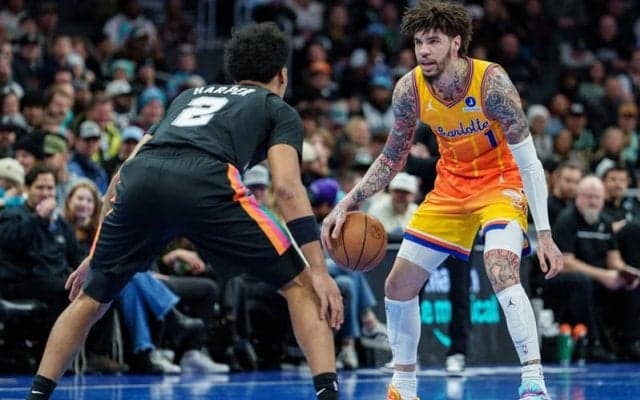 ホーネッツが約10年ぶりの6連勝…司令塔ボールはNBA史上5人目の快記録